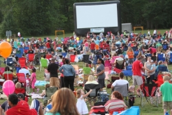 Frozen Movie Show in Swift Cantrell Park